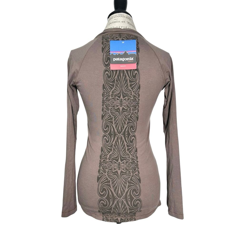 Patagonia | Women | Hawaiki Outdoor Stretch Fitted Long Sleeve Top | Size XS - Picture 3 of 12